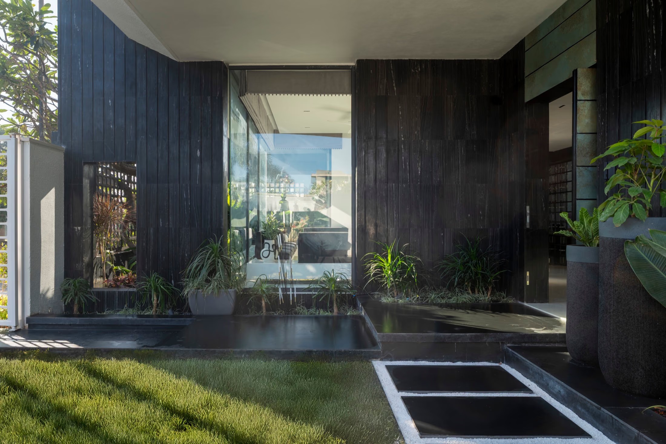 The Checkmate House 7