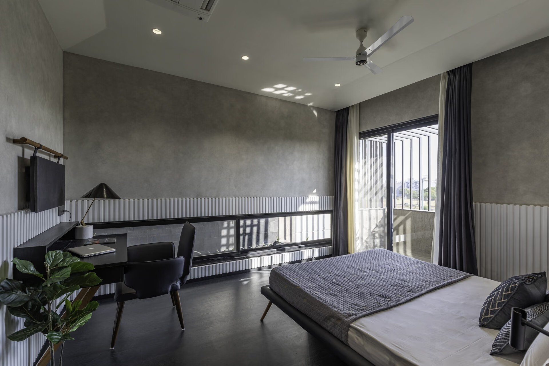 The Concrete House 27