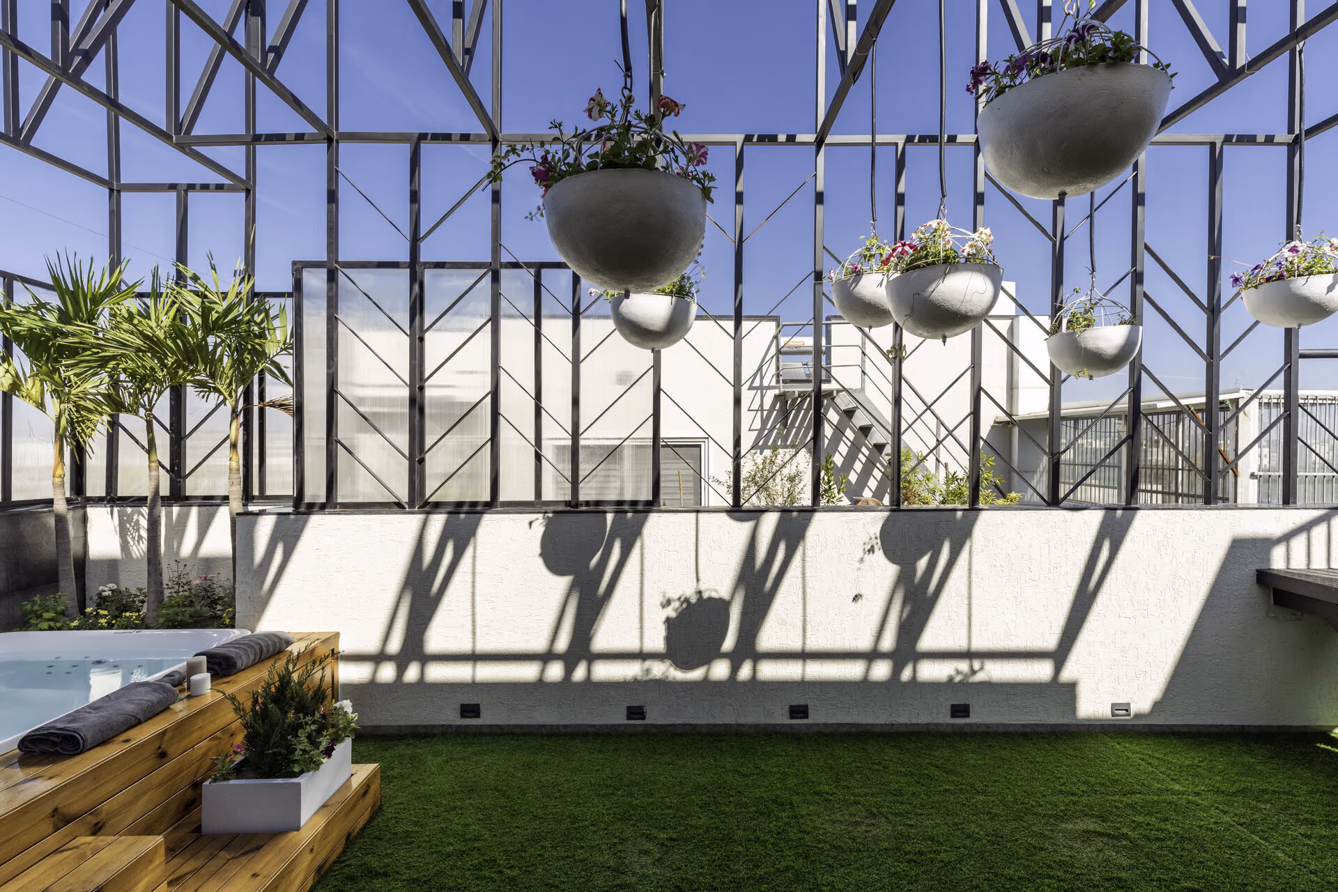The Concrete House 36