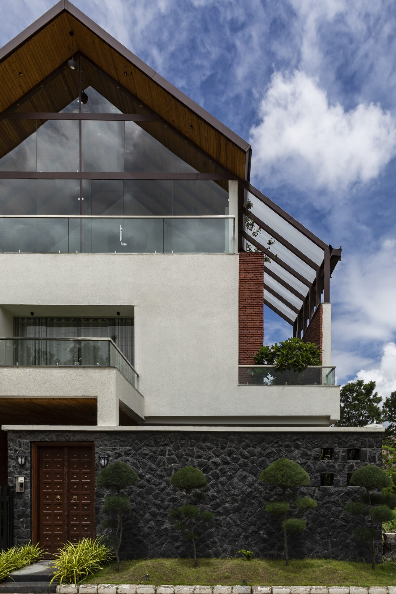 The Courtyard House 2