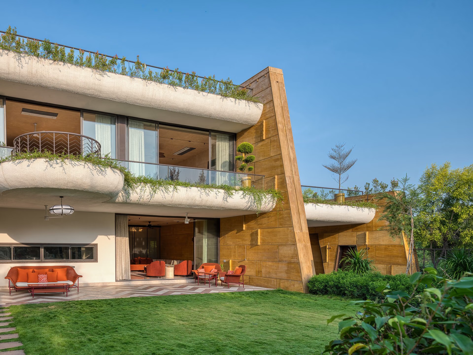 The Fort House 11