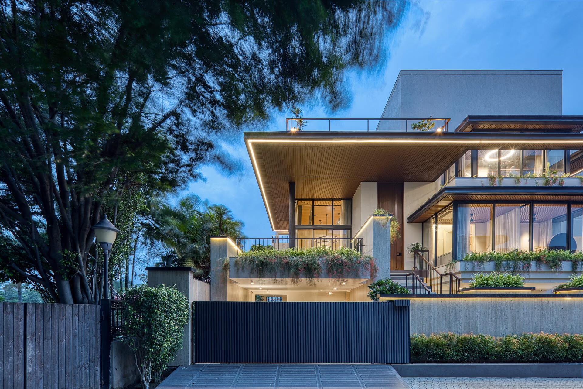 The House of Linear Lines 2