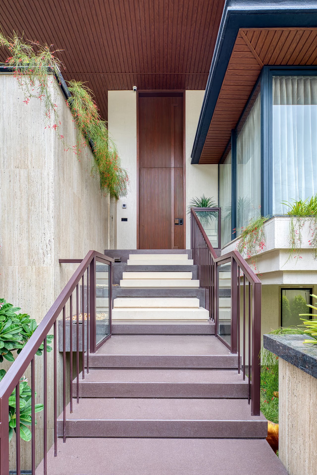 The House of Linear Lines 20