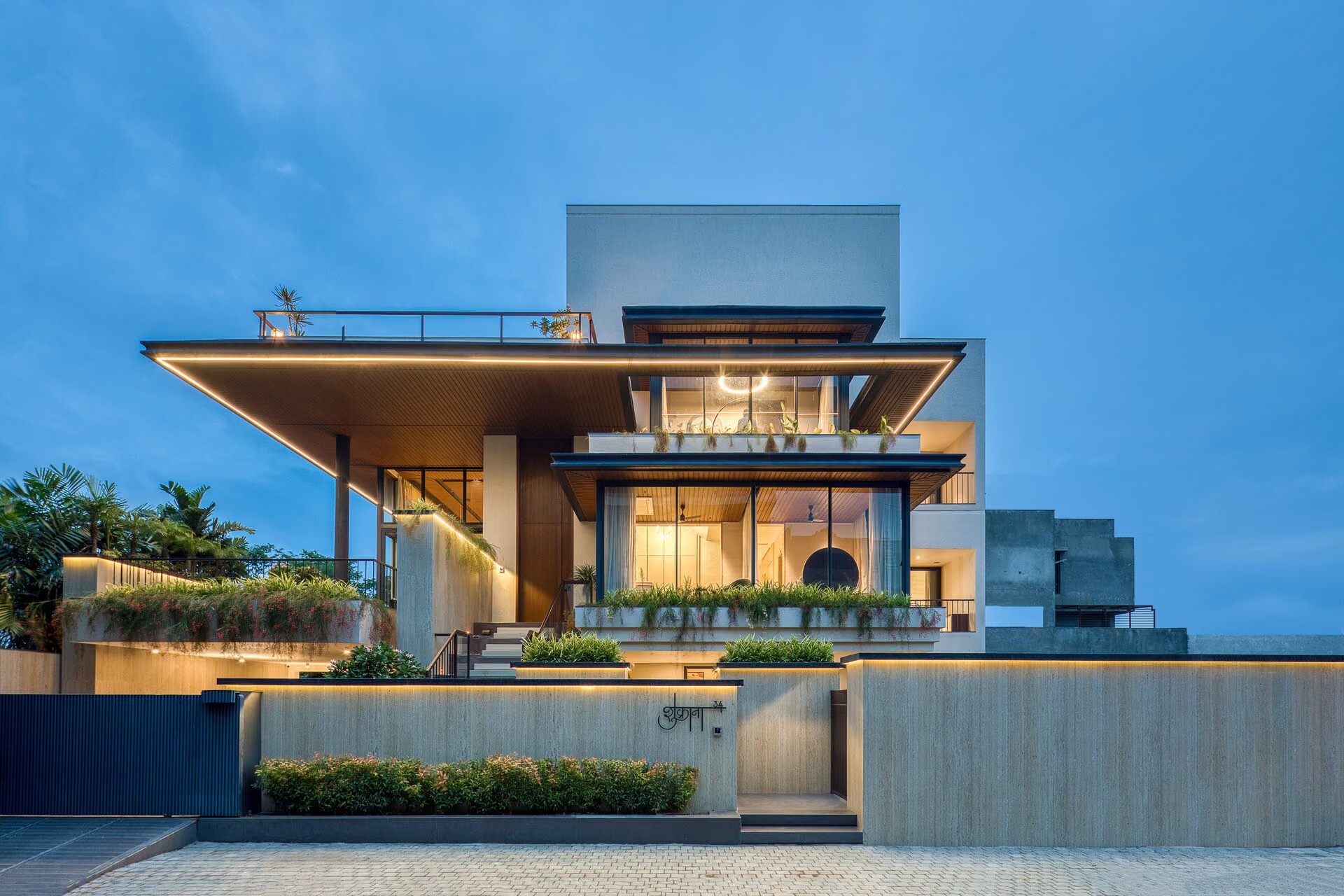 The House of Linear Lines 3