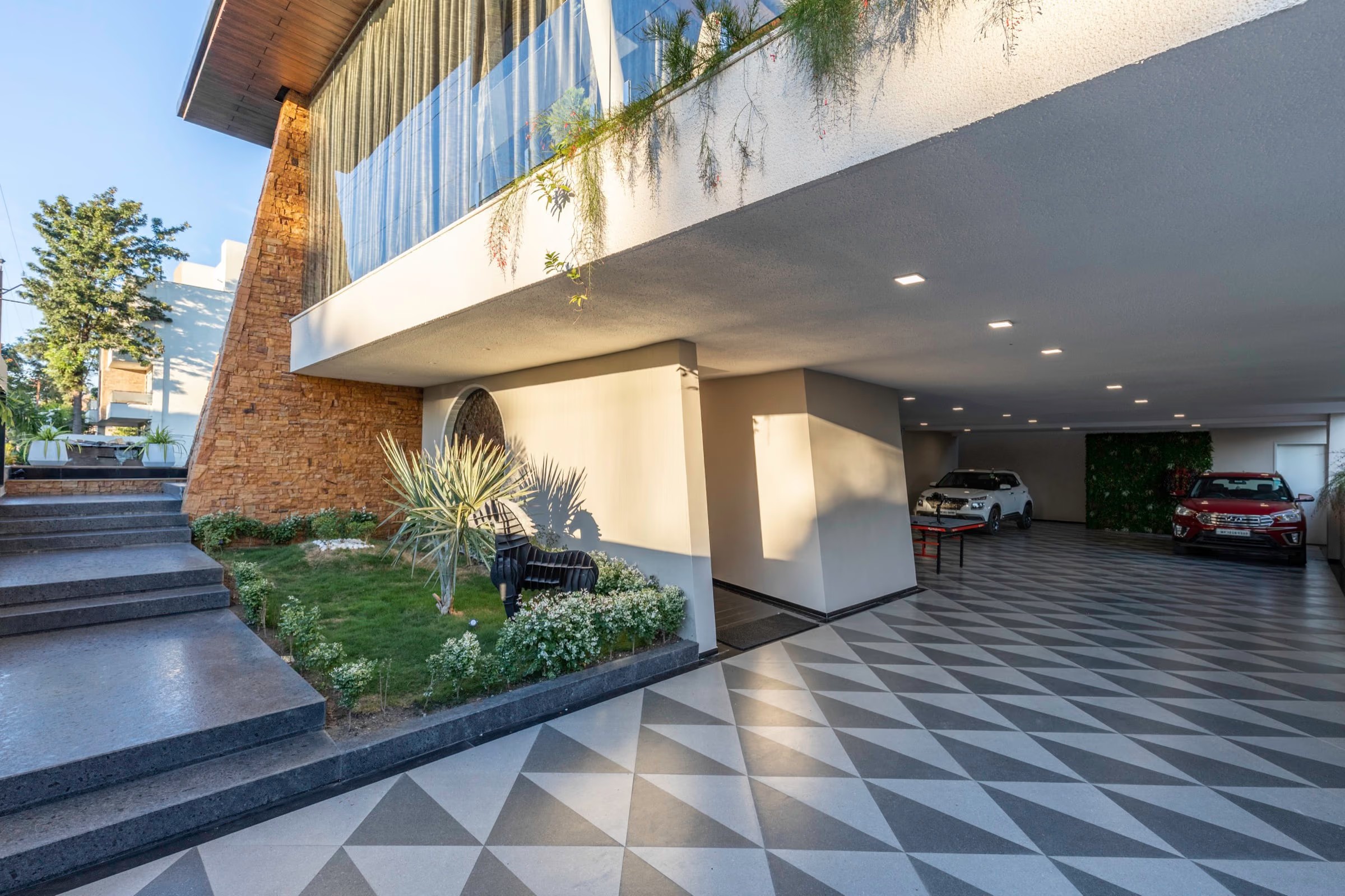Yellow Stone House 23