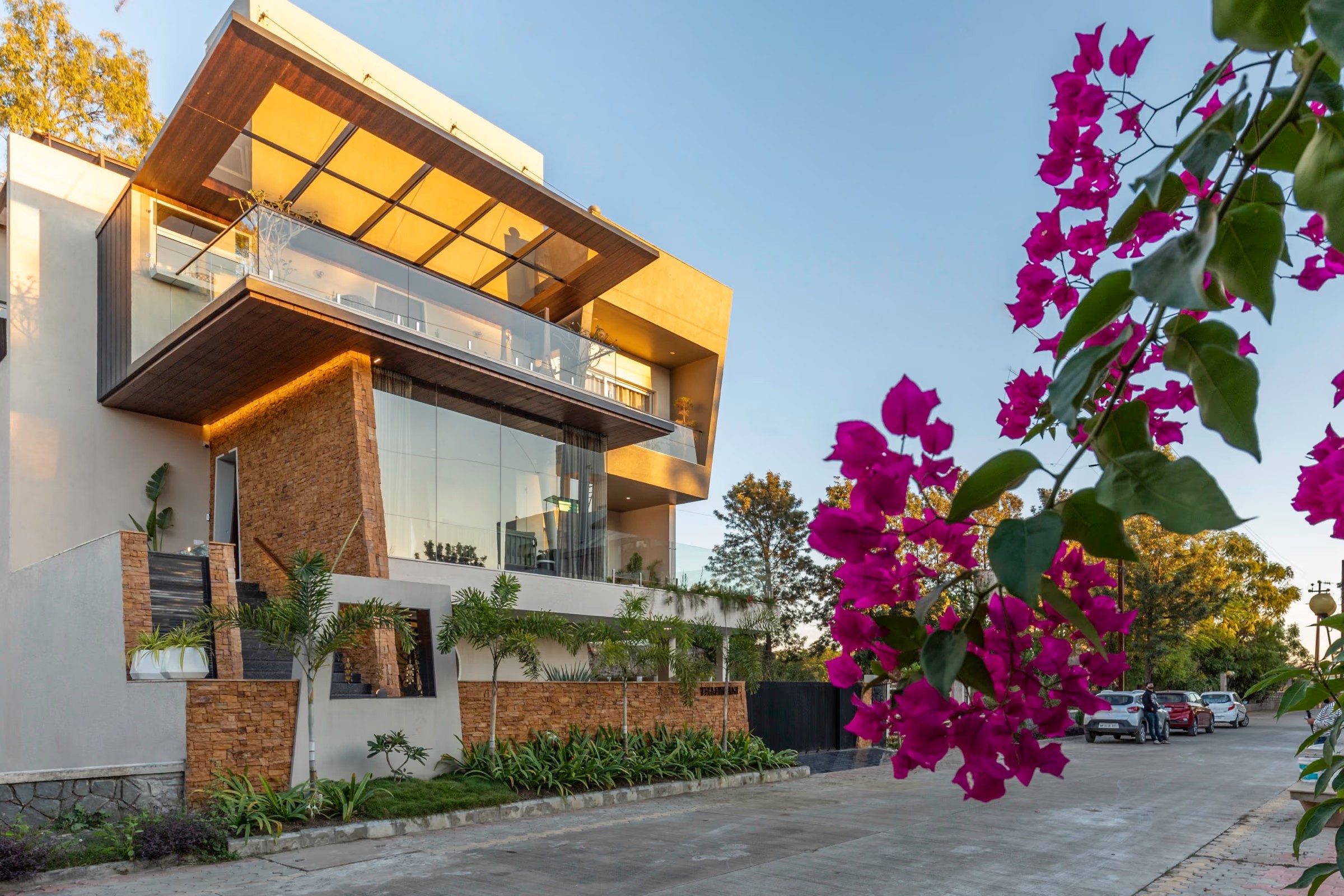 Yellow Stone House 25