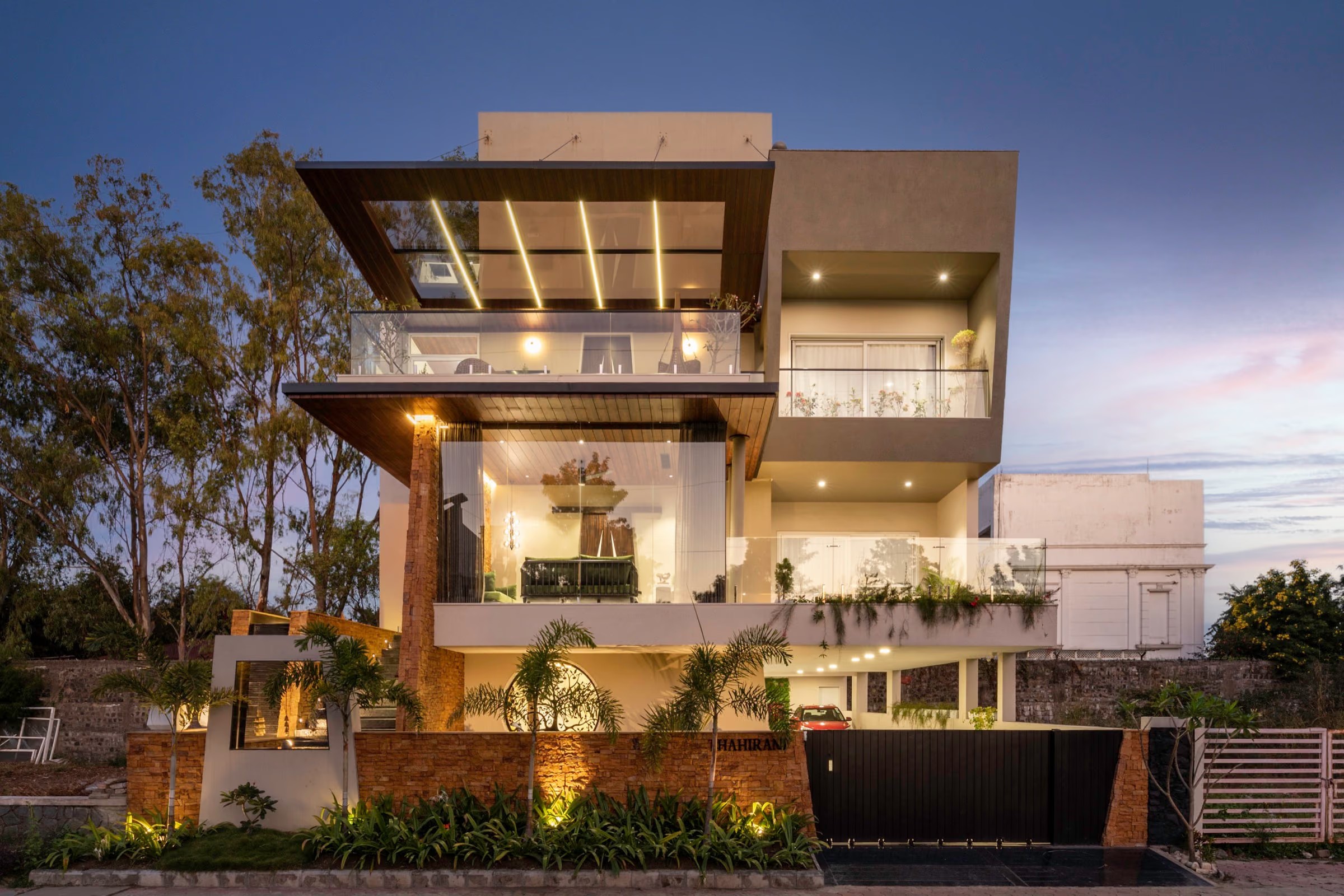 Yellow Stone House 28