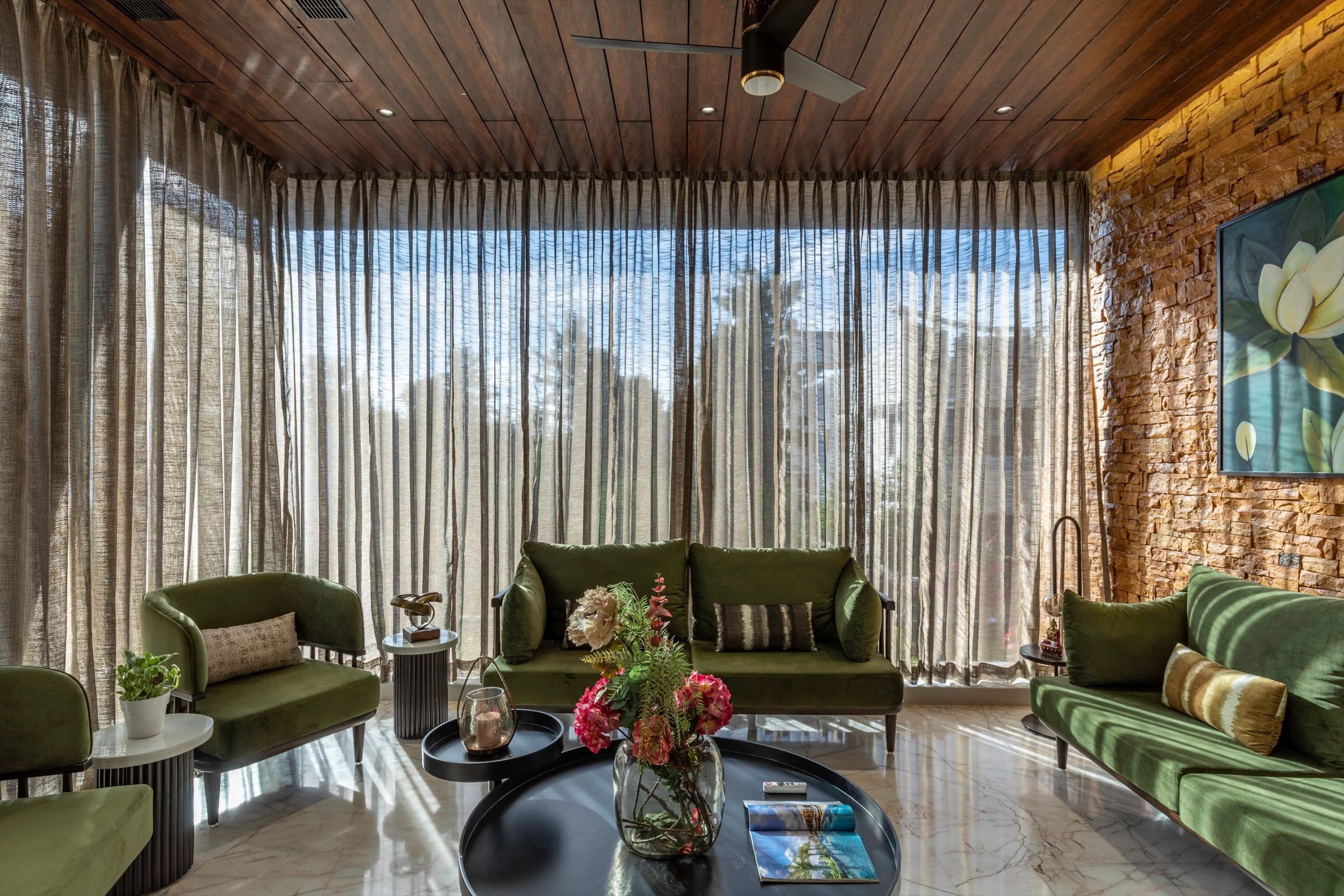 Yellow Stone House 9